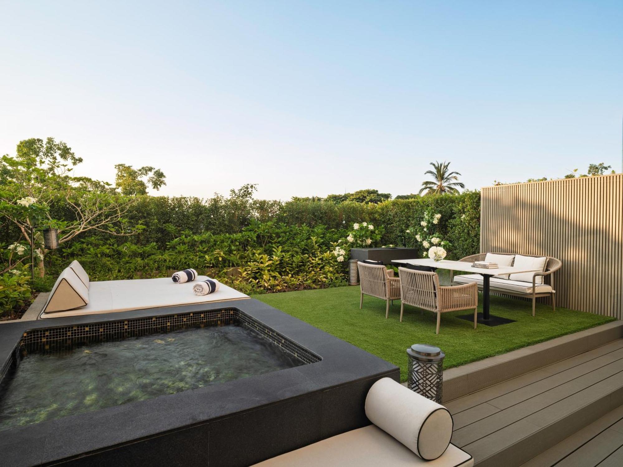 Intercontinental The Mae Ping 5*